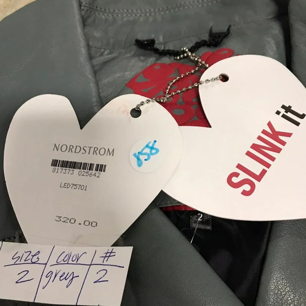 NWT LAMB LEATHER SLINK Crop Jacket Size 2 AUTHENTIC GENUINE MOTORCYCLE MOTO zip - Picture 4 of 4